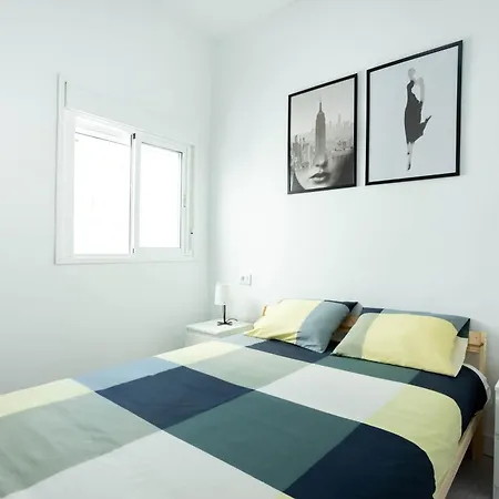 Atico Con Terraza