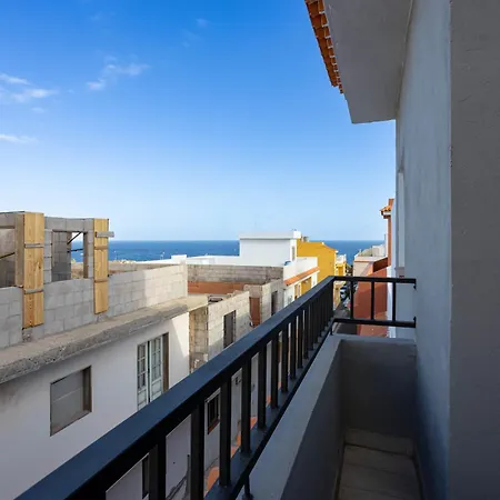 Lägenhet Atico Con Terraza *