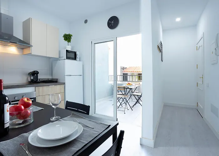 Atico Con Terraza شقة *