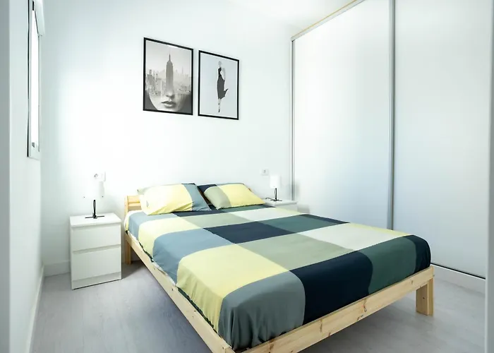 Atico Con Terraza