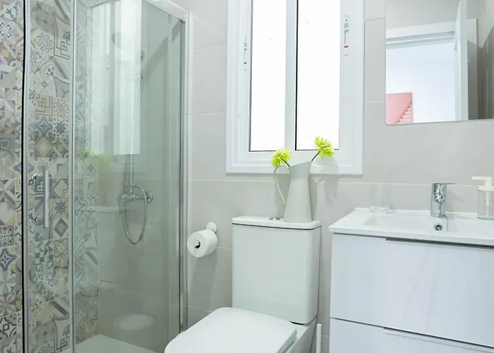 Apartamento Atico Con Terraza *