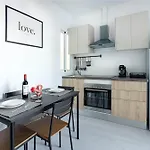 Atico Con Terraza Apartamento